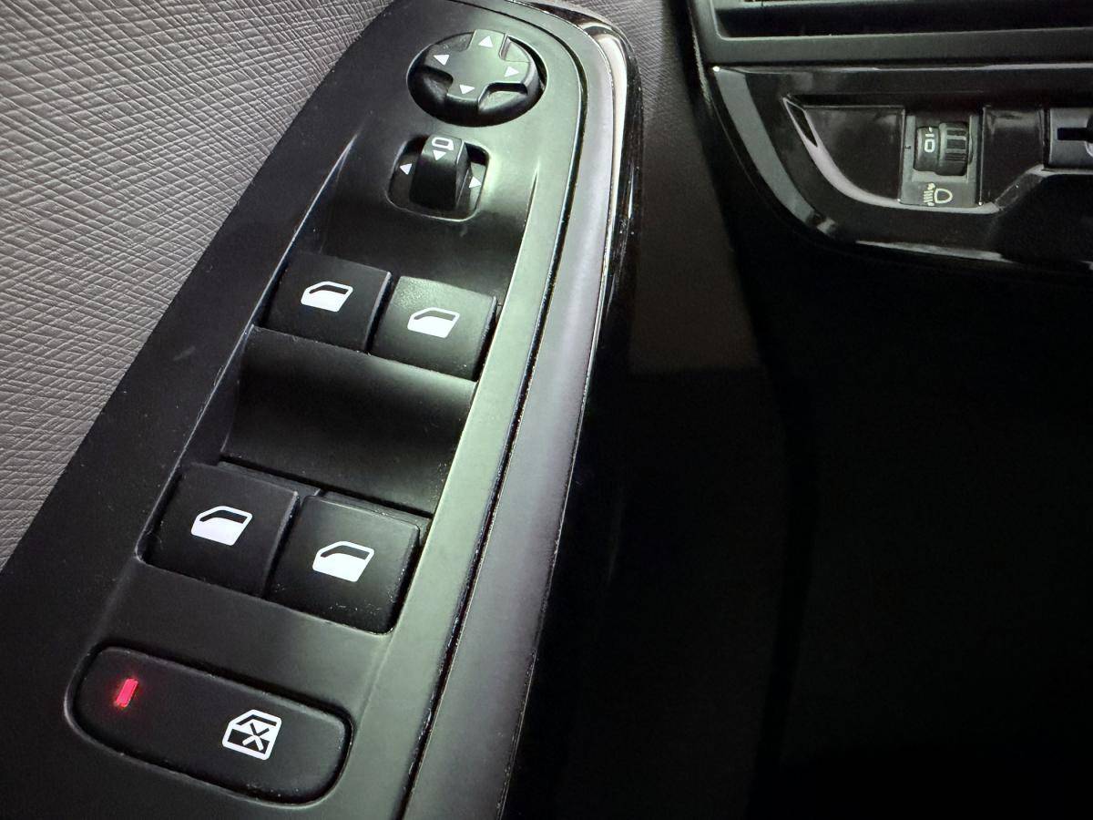 citroen-c4-2017-gasolina-1199cc