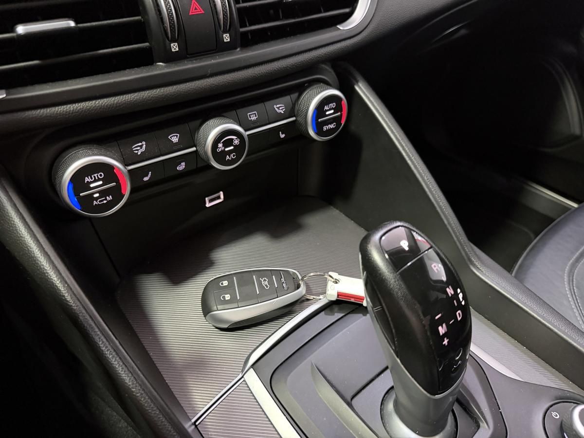 alfa-romeo-giulia-2017-diesel-2143cc