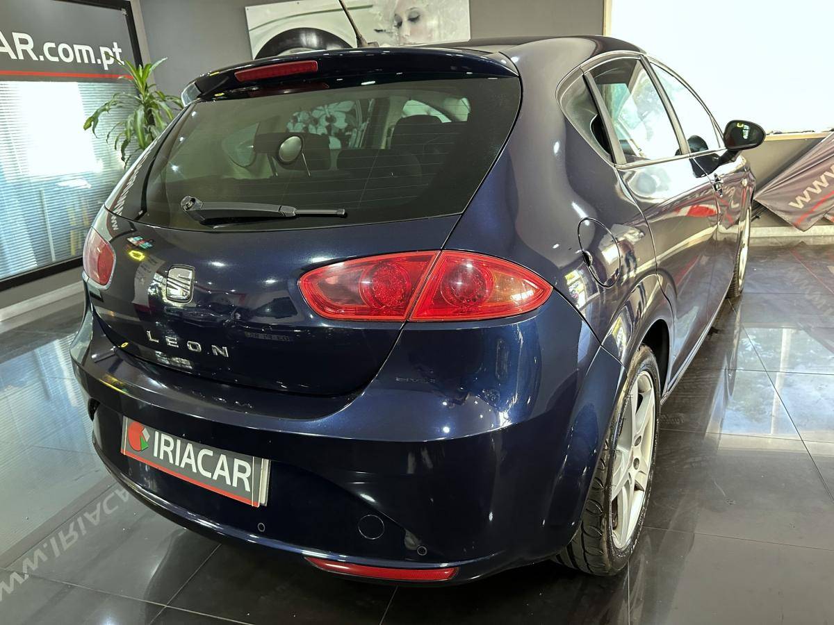 seat-leon-2011-diesel-1598cc