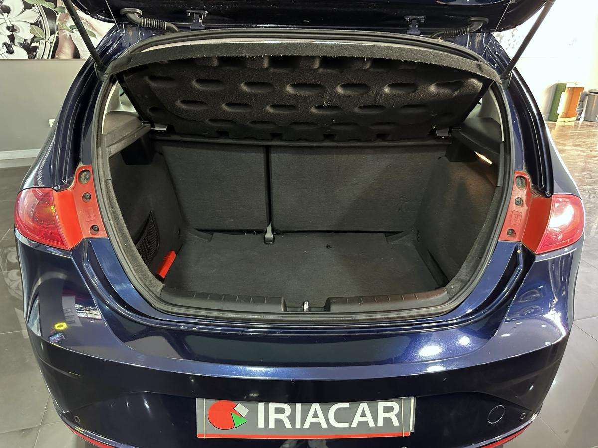 seat-leon-2011-diesel-1598cc