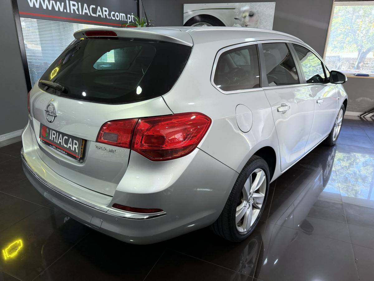 opel-astra-sport-tourer-2014-diesel-1248cc