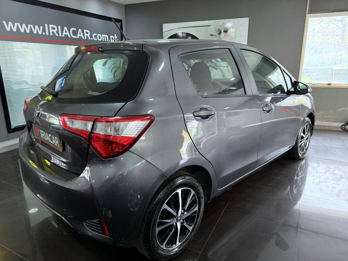 toyota-yaris-2019-gasolina-998cc