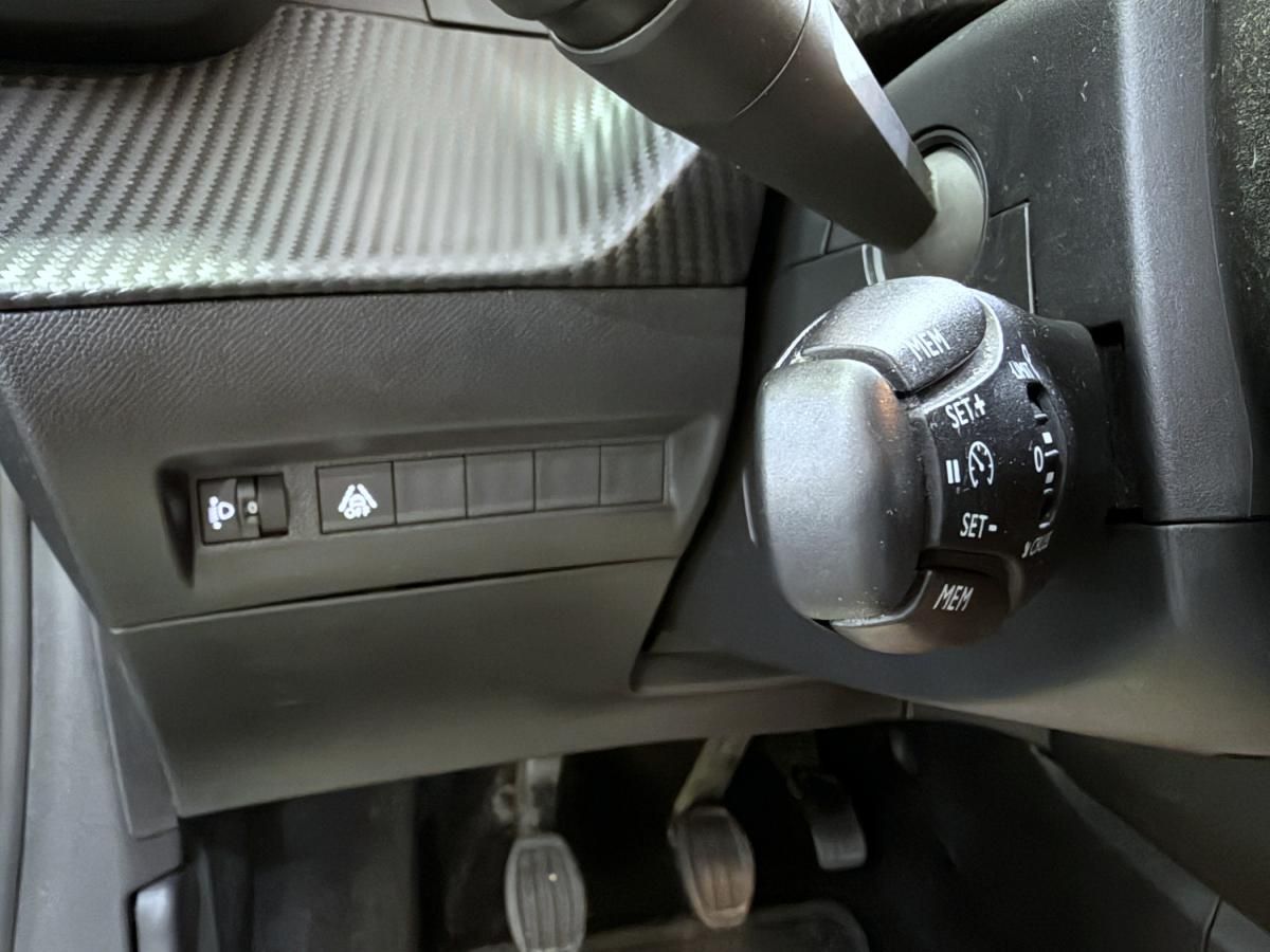 peugeot-208-2020-diesel-1499cc