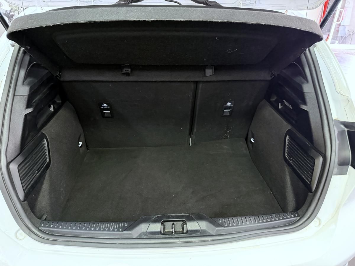 ford-focus-2022-hibrido-a-gasolina-998cc