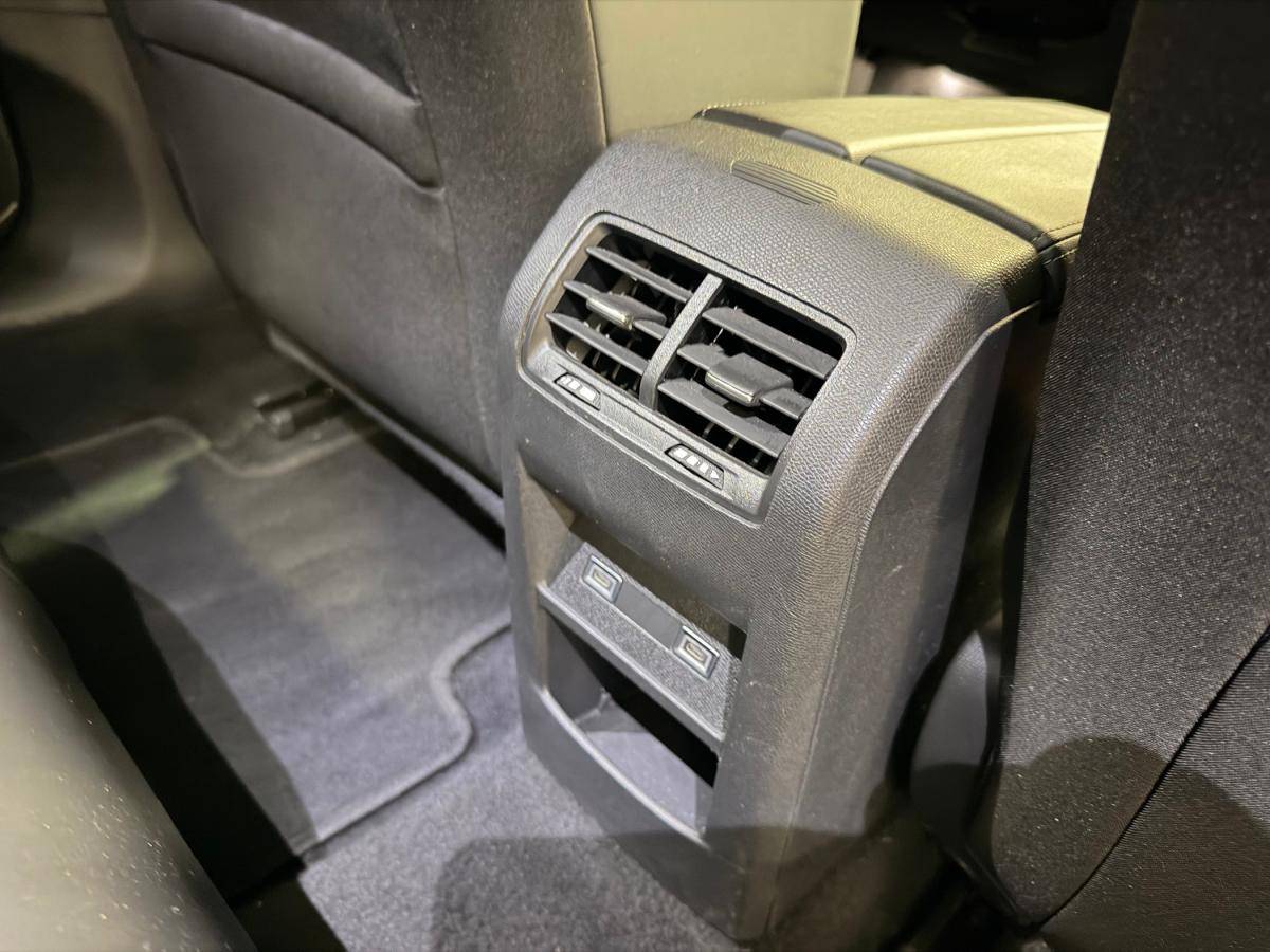 peugeot-308-sw-2024-gasolina-1199cc