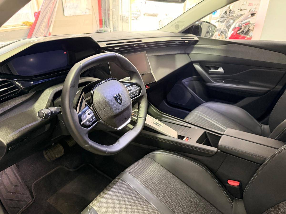 peugeot-308-sw-2024-gasolina-1199cc