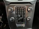 volvo-v40-cross-country-2013-diesel-1560cc