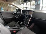volvo-v40-cross-country-2013-diesel-1560cc