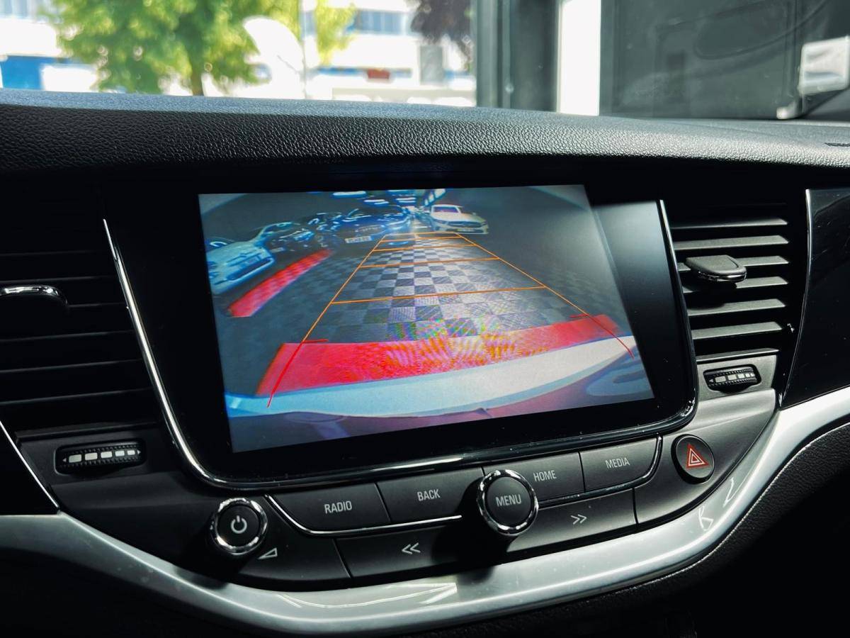 opel-astra-sport-tourer-2016-diesel-1598cc