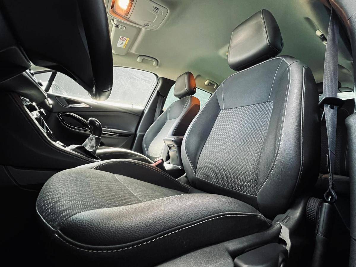 opel-astra-sport-tourer-2016-diesel-1598cc