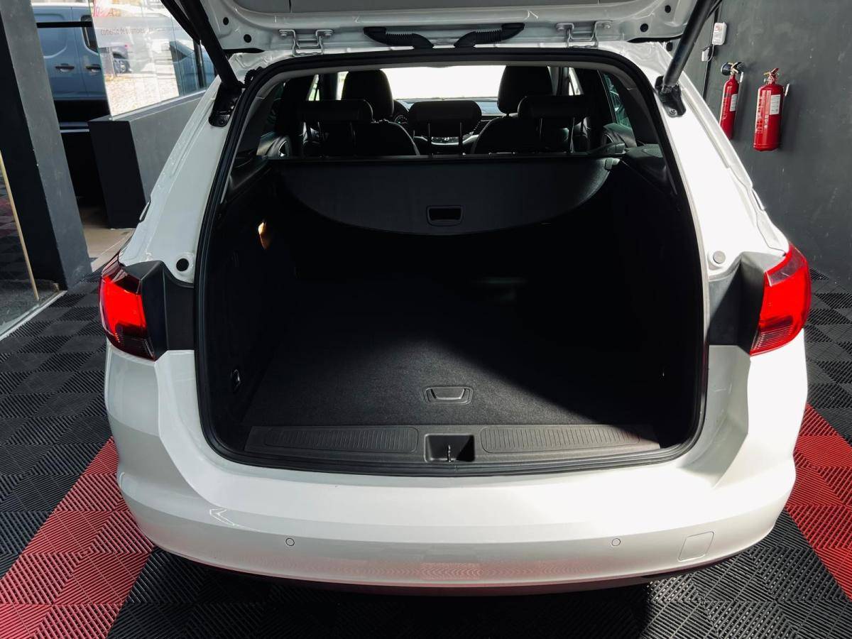 opel-astra-sport-tourer-2016-diesel-1598cc