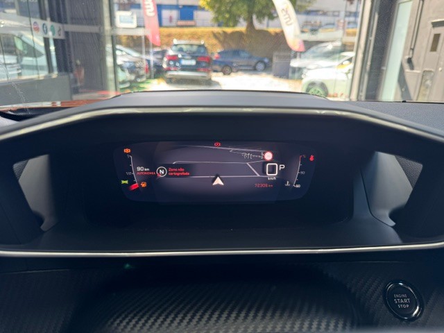 peugeot-2008-2021-diesel-1499cc