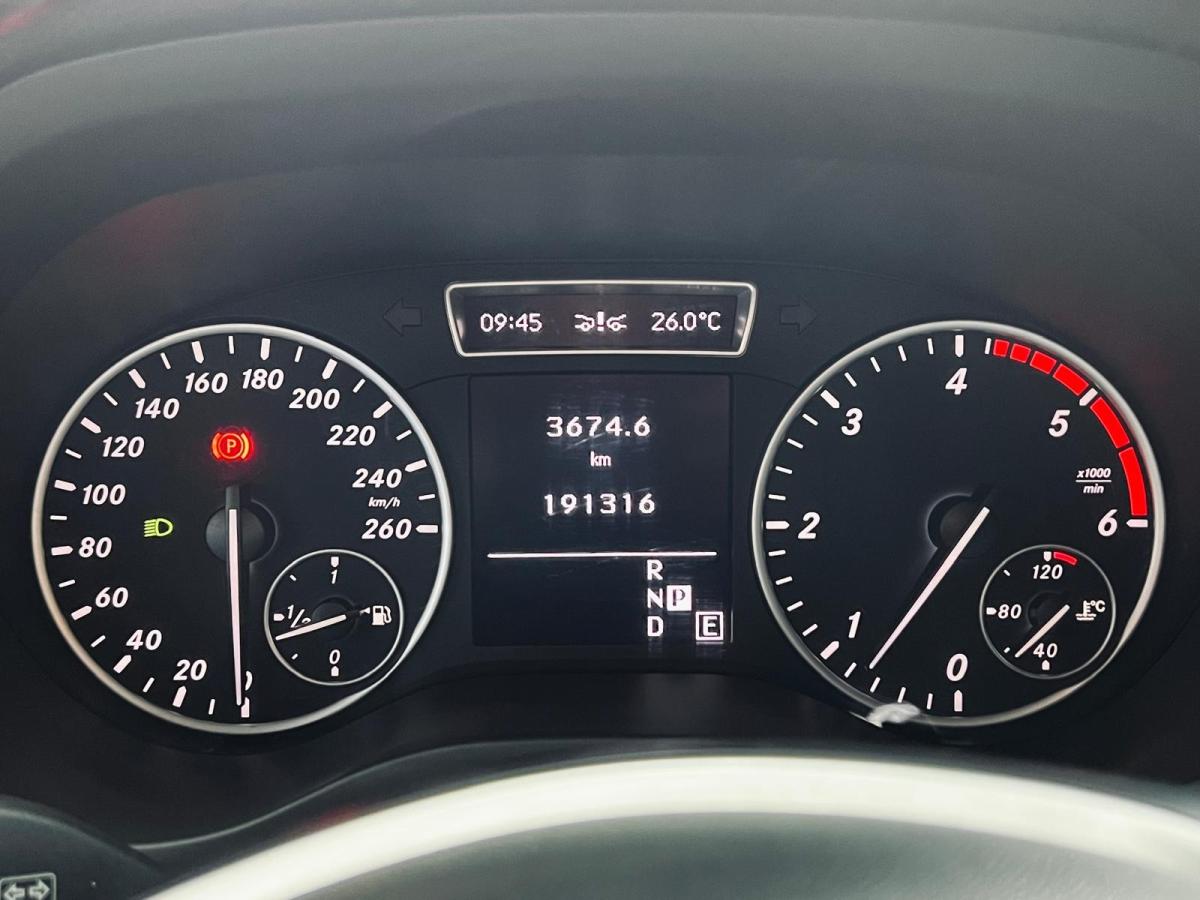 mercedes-benz-classe-b-2012-diesel-1796cc