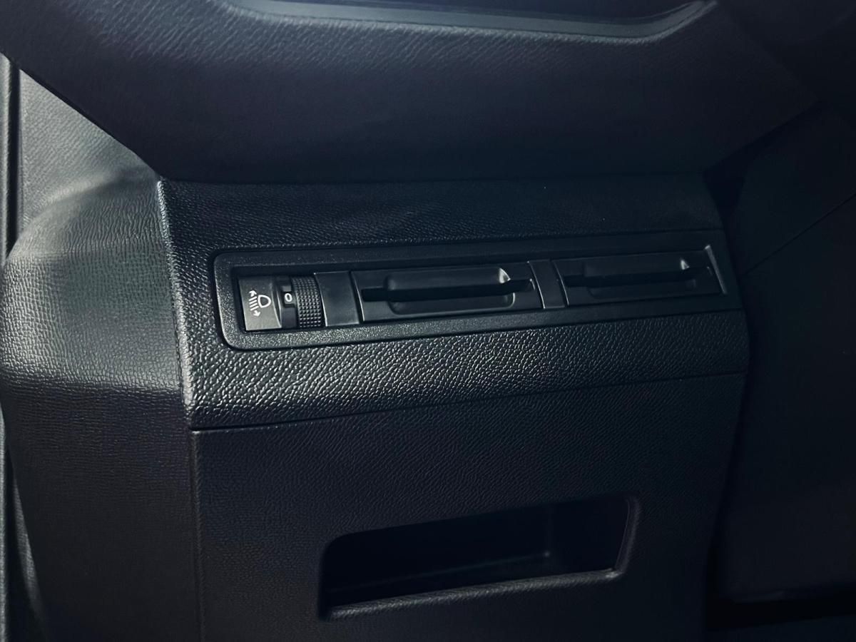 peugeot-3008-2017-diesel-1560cc