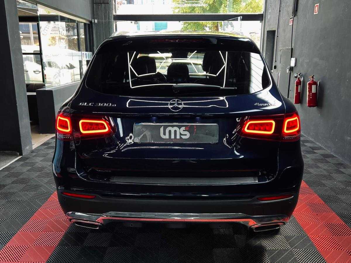 mercedes-benz-glc-2021-hibrido-a-gasolina-1991cc