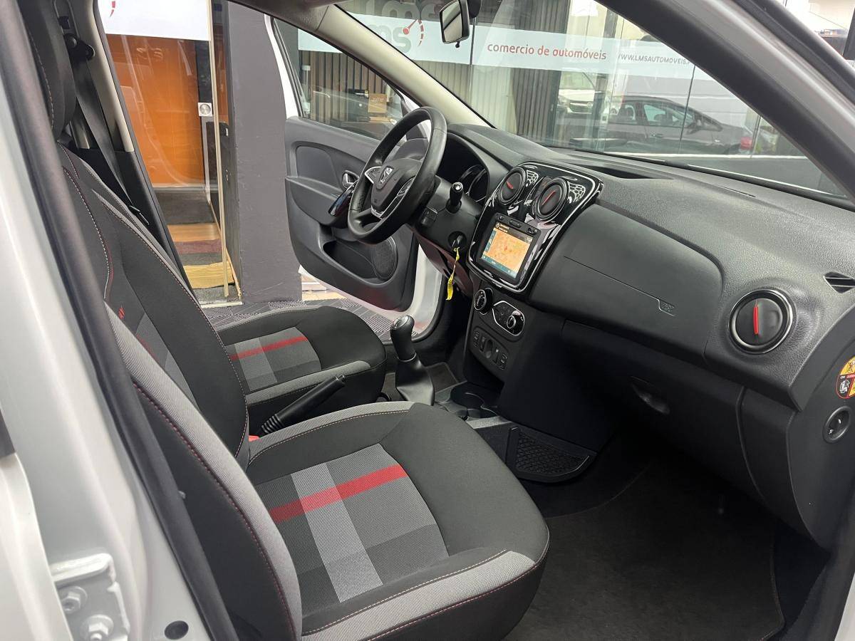 dacia-logan-mcv-2020-gasolina-898cc