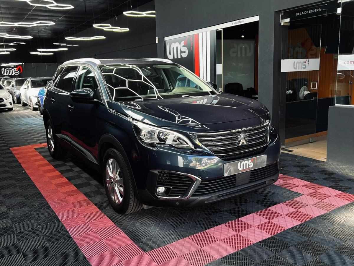 peugeot-5008-2019-diesel-1499cc