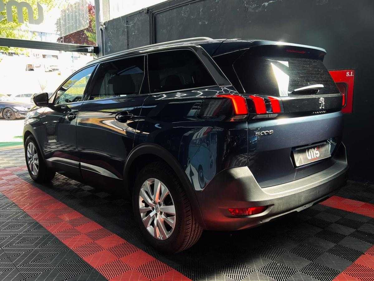 peugeot-5008-2019-diesel-1499cc