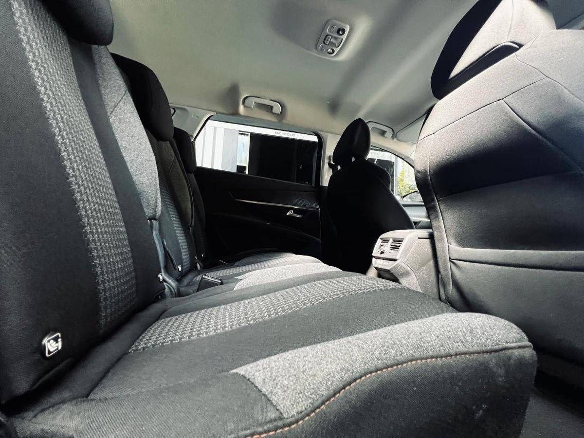 peugeot-5008-2019-diesel-1499cc