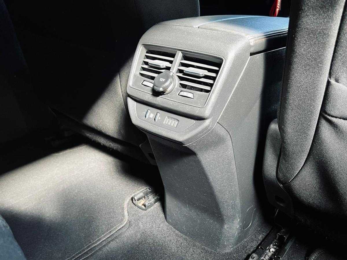 peugeot-5008-2019-diesel-1499cc