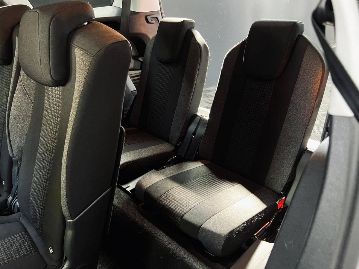 peugeot-5008-2019-diesel-1499cc