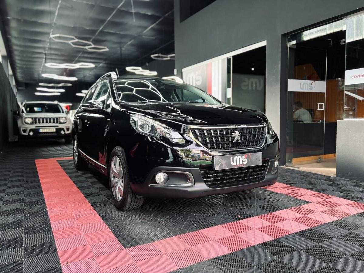 peugeot-2008-2018-gasolina-1199cc