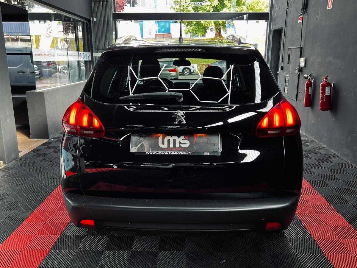 peugeot-2008-2018-gasolina-1199cc