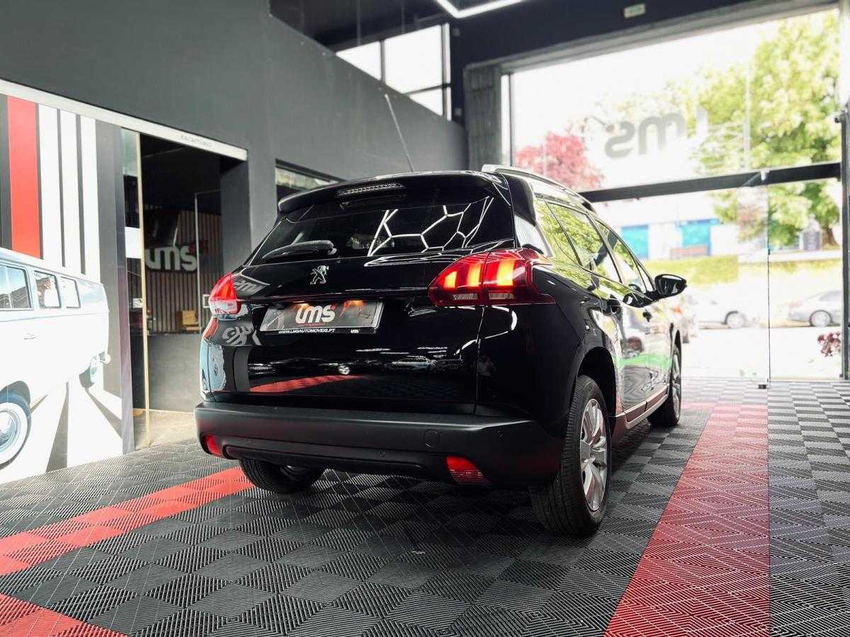 peugeot-2008-2018-gasolina-1199cc