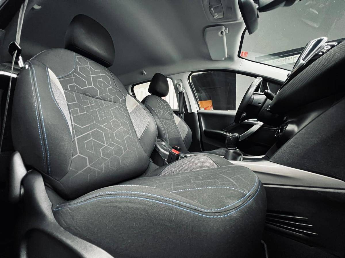 peugeot-2008-2018-gasolina-1199cc