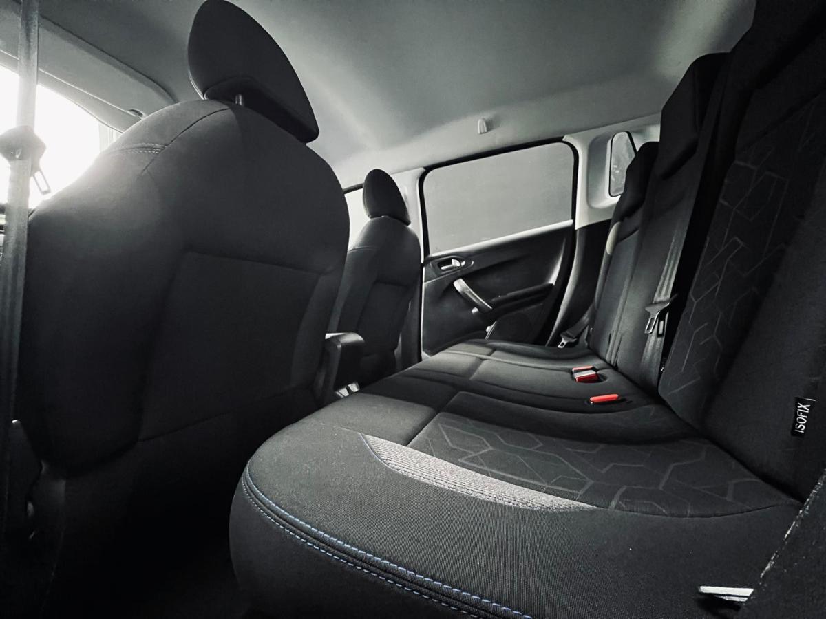 peugeot-2008-2018-gasolina-1199cc