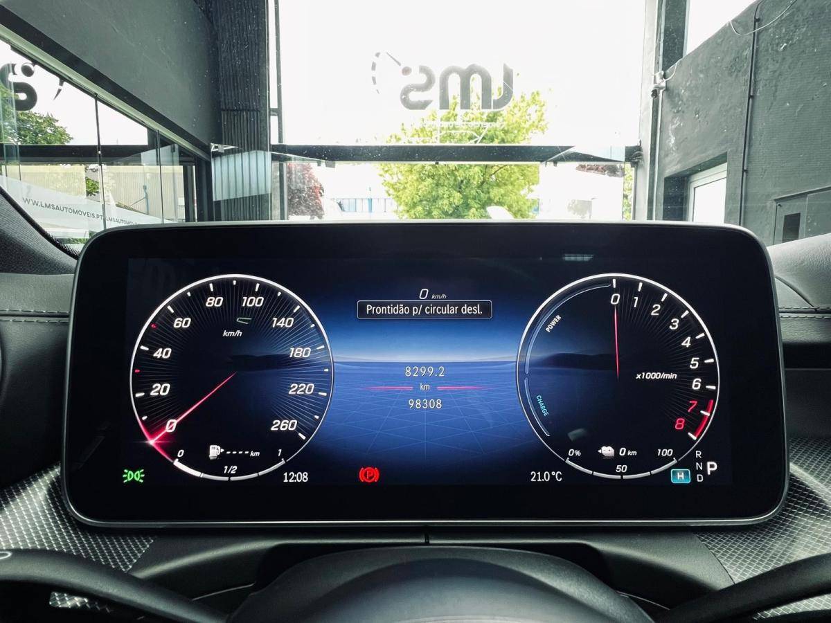 mercedes-benz-classe-c-2023-hibrido-a-gasolina-1999cc
