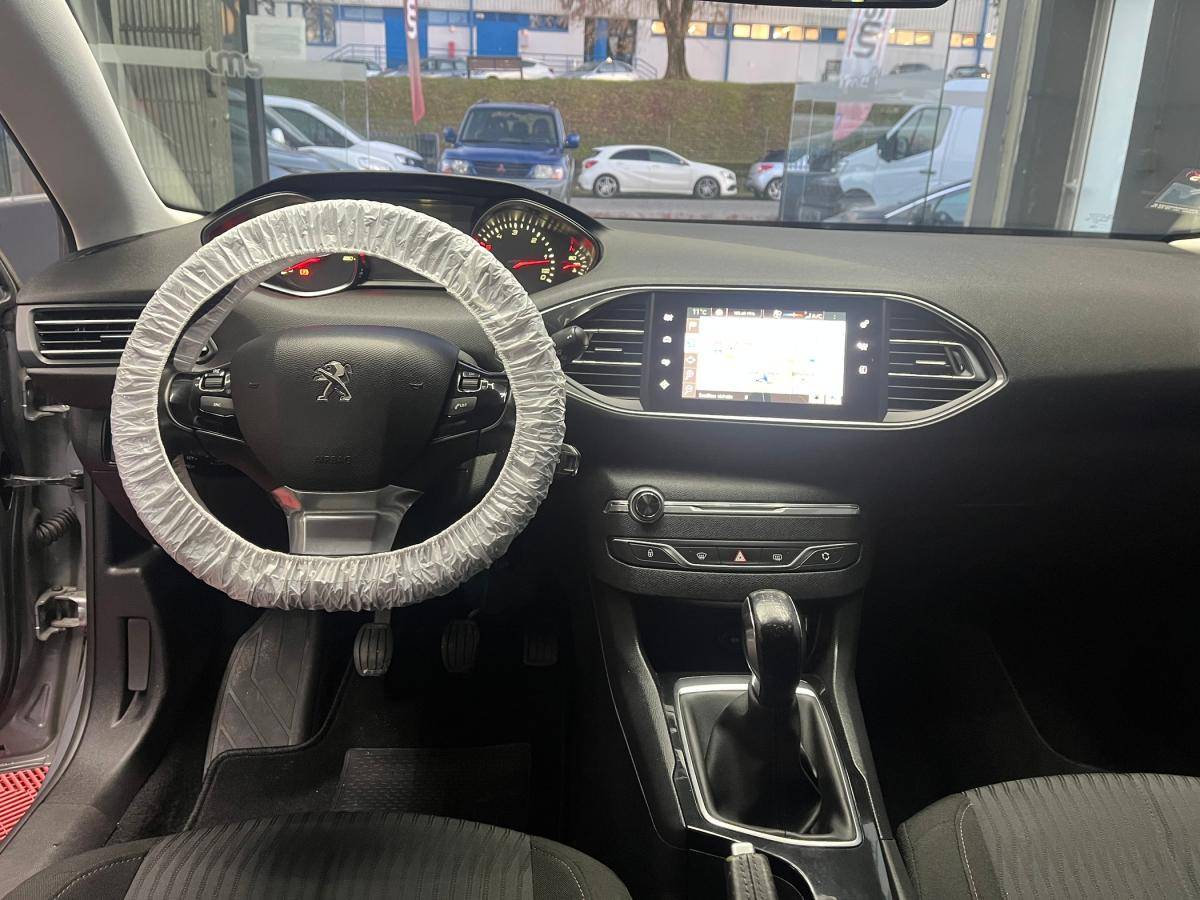peugeot-308-sw-2015-diesel-1560cc
