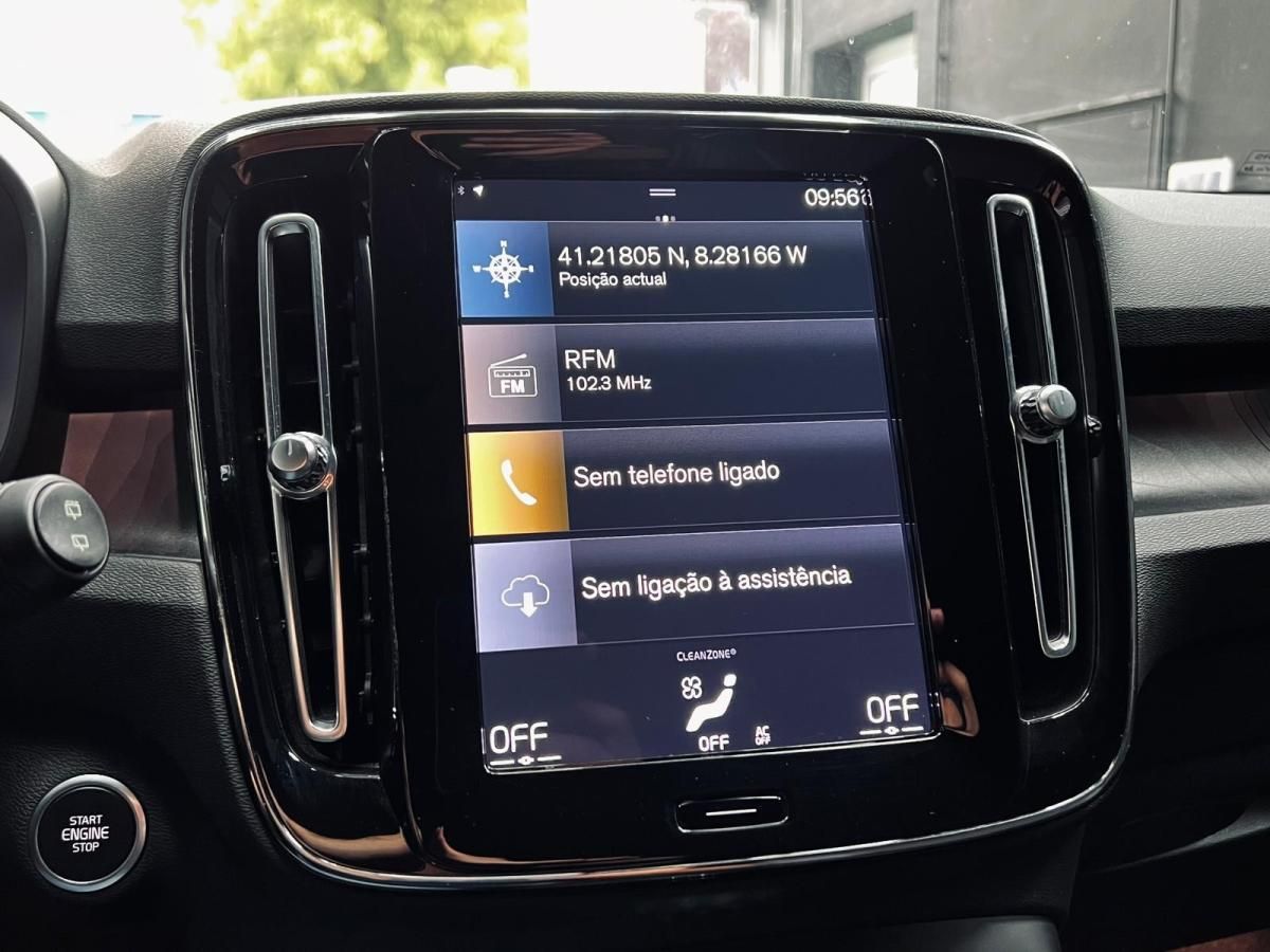 volvo-xc40-2023-hibrido-a-gasolina-1477cc
