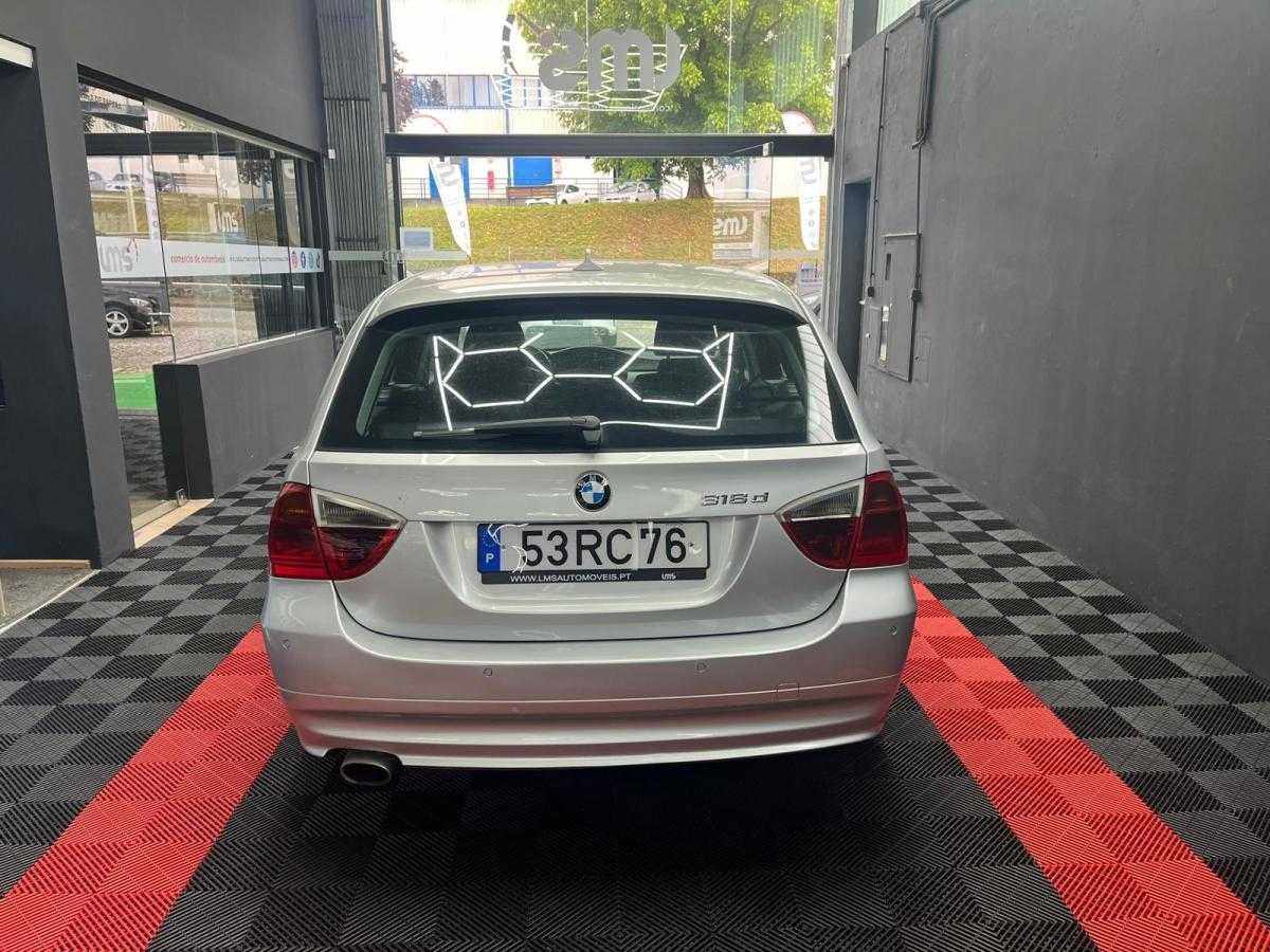 bmw-serie-3-318d-touring-2008-diesel-1995cc