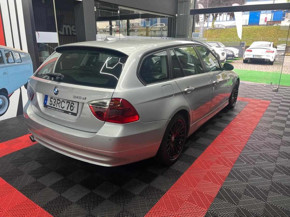 bmw-serie-3-318d-touring-2008-diesel-1995cc