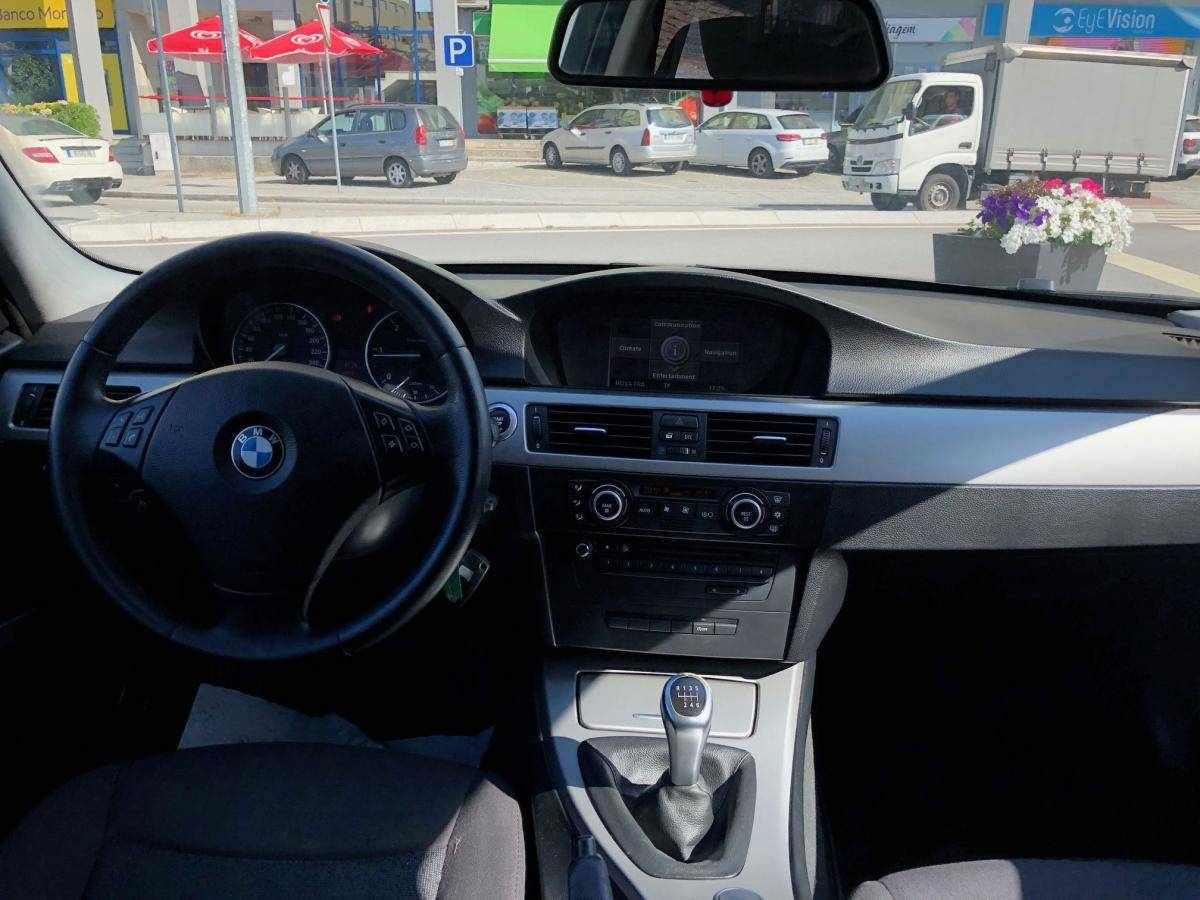 bmw-serie-3-318d-touring-2008-diesel-1995cc