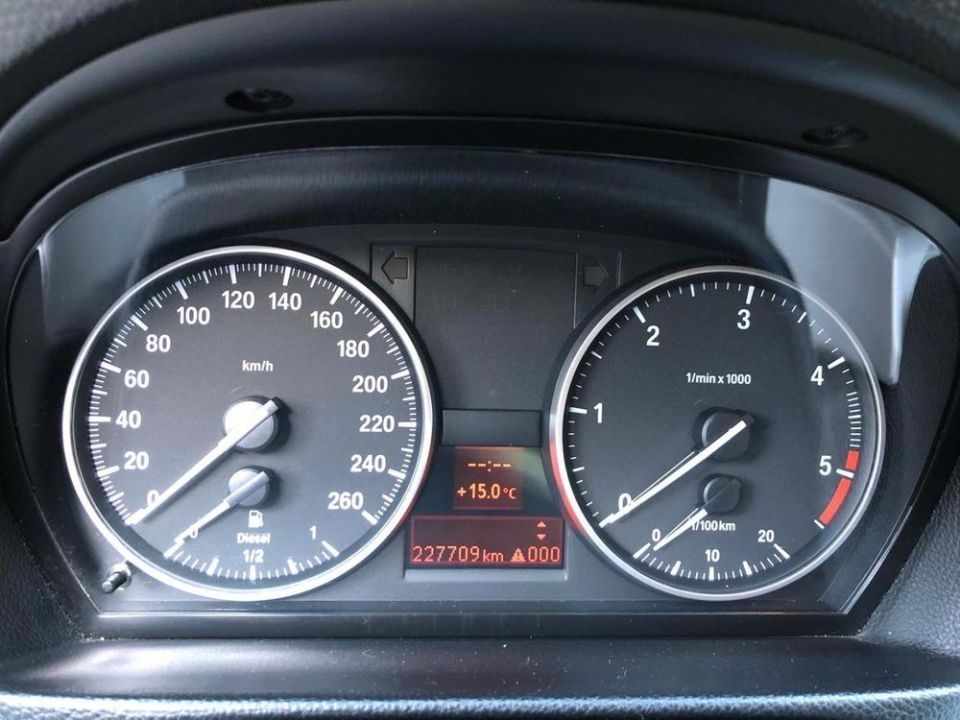 bmw-serie-3-318d-touring-2008-diesel-1995cc