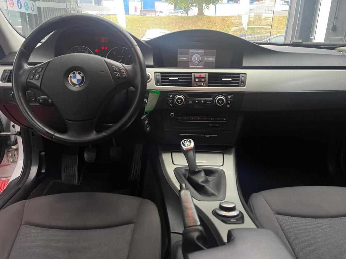 bmw-serie-3-318d-touring-2008-diesel-1995cc