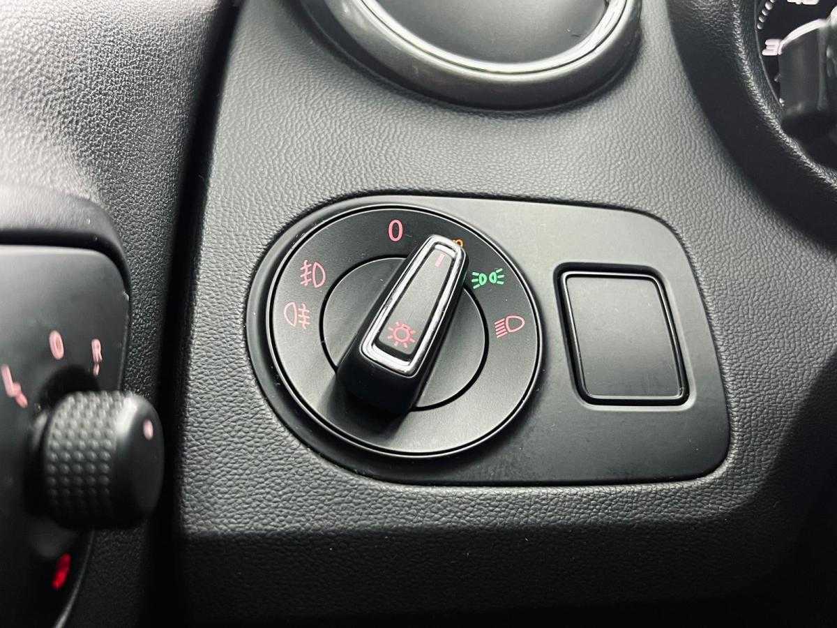 seat-ibiza-2016-gasolina-999cc