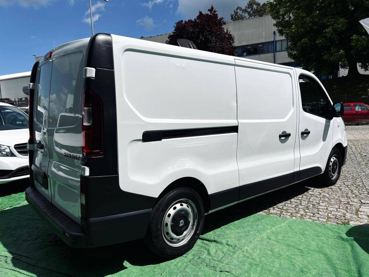 renault-trafic-2016-diesel-1598cc