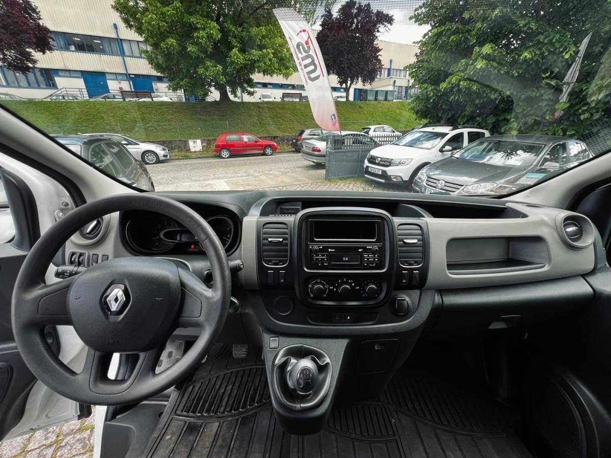 renault-trafic-2016-diesel-1598cc
