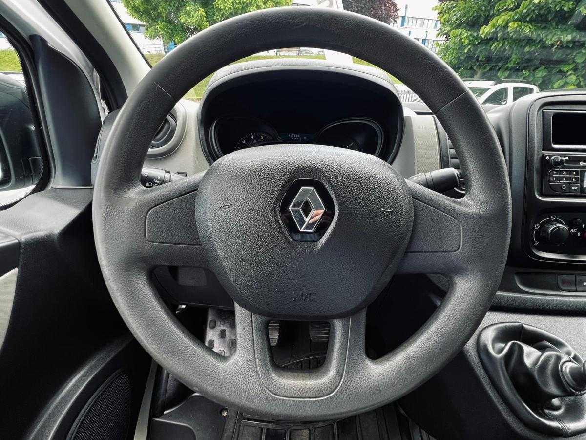 renault-trafic-2016-diesel-1598cc