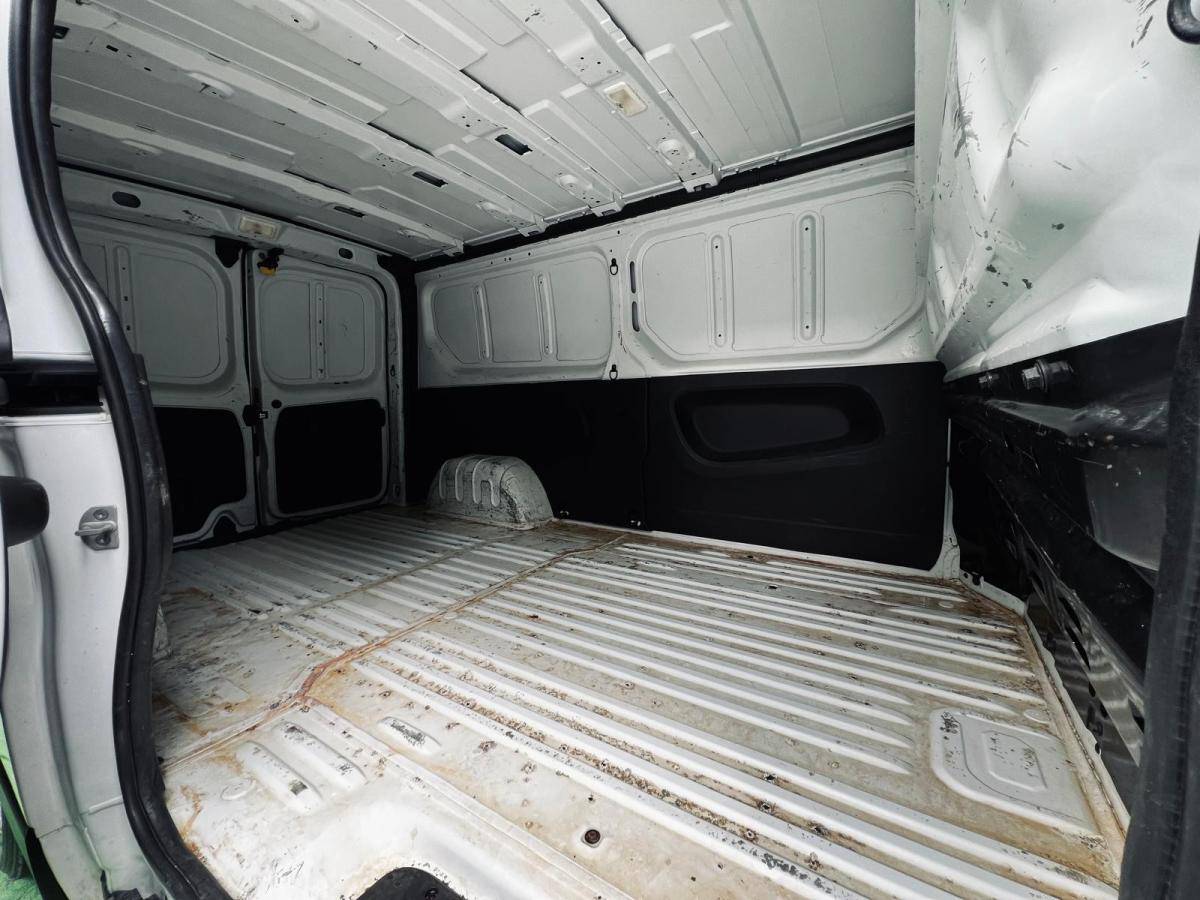 renault-trafic-2016-diesel-1598cc