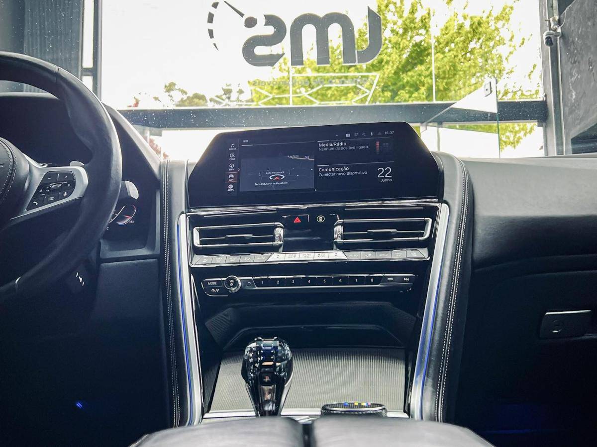 bmw-serie-8-2019-diesel-2993cc