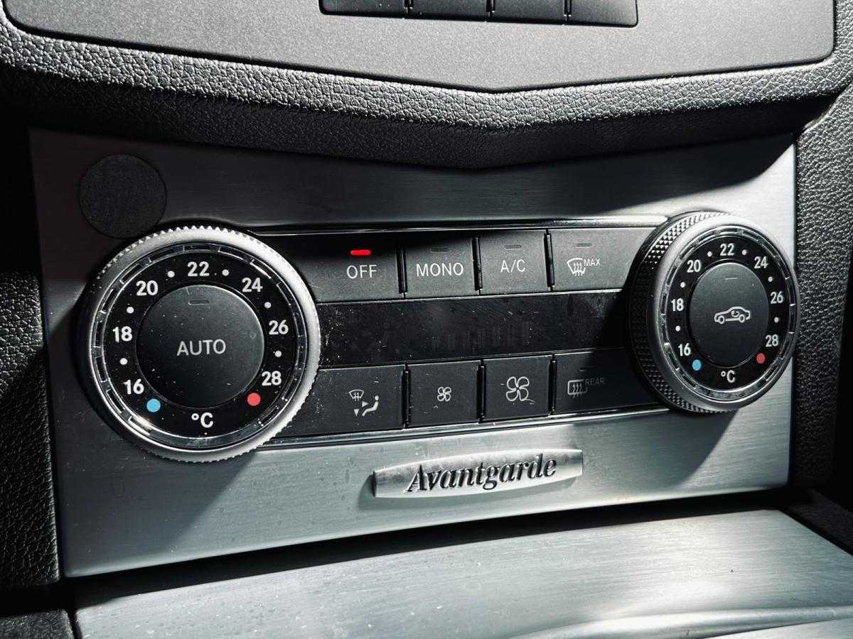 mercedes-benz-classe-c-2011-diesel-2143cc
