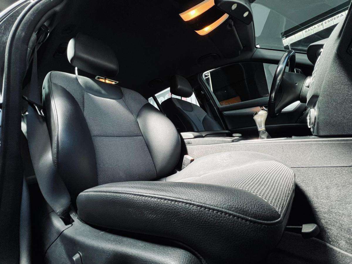 mercedes-benz-classe-c-2011-diesel-2143cc