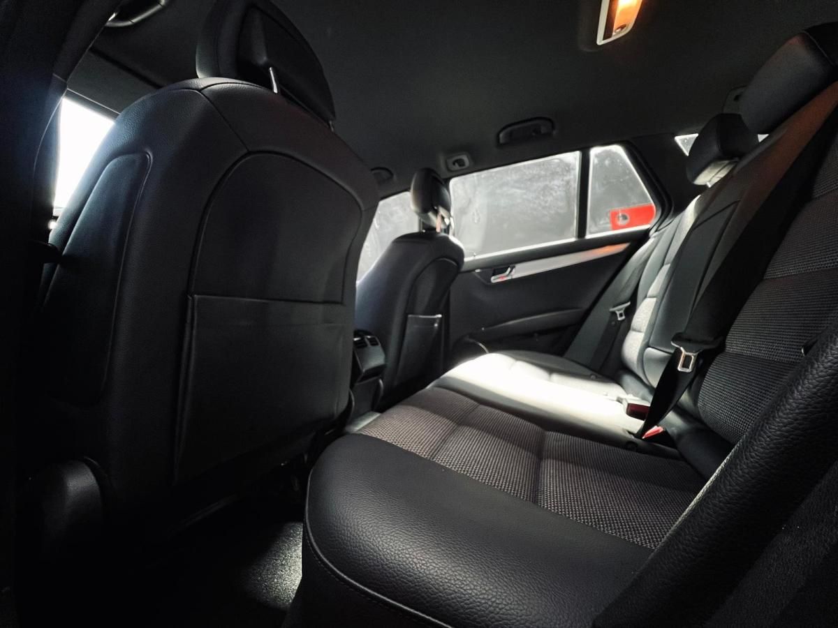 mercedes-benz-classe-c-2011-diesel-2143cc