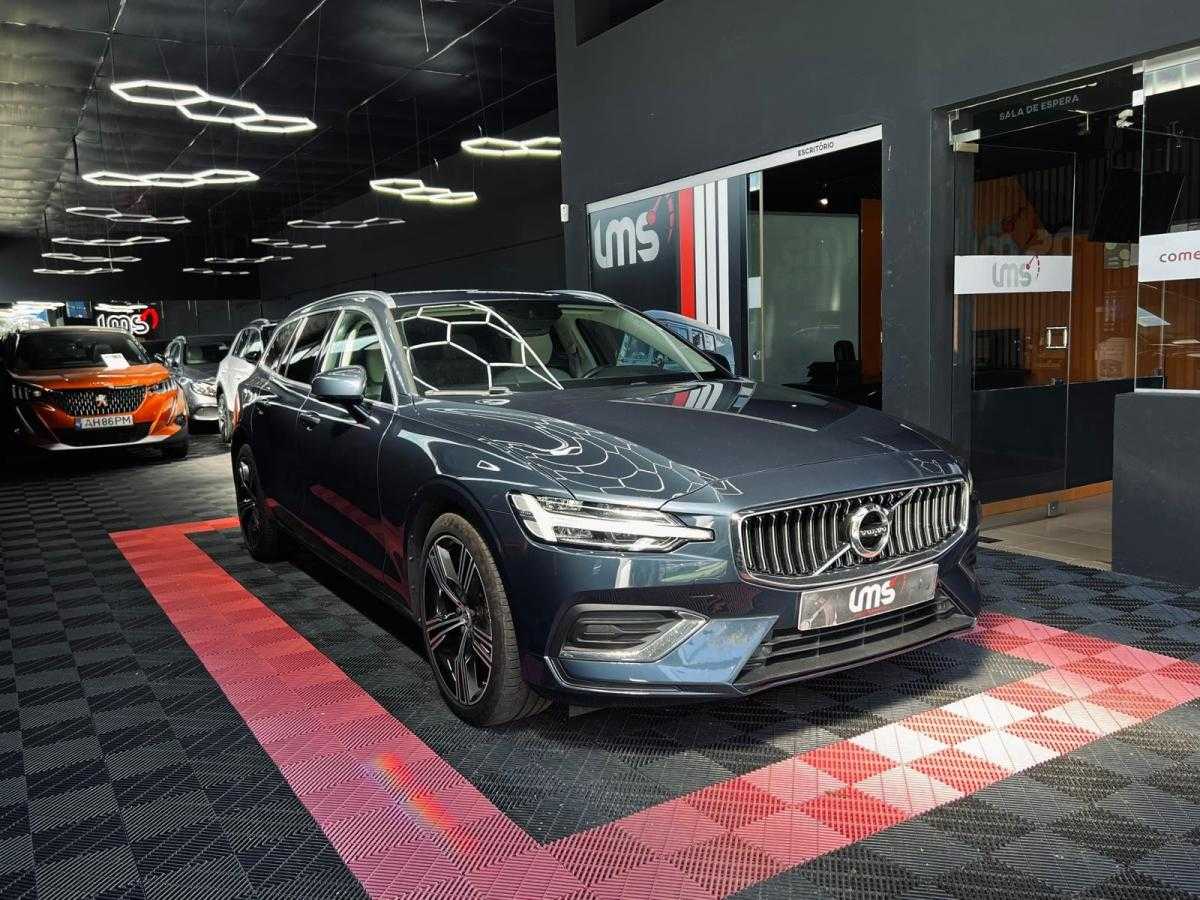 volvo-v60-2019-diesel-1969cc