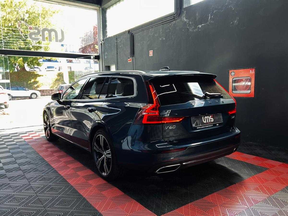 volvo-v60-2019-diesel-1969cc