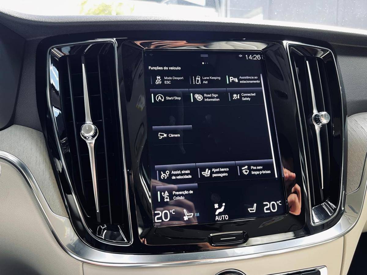 volvo-v60-2019-diesel-1969cc
